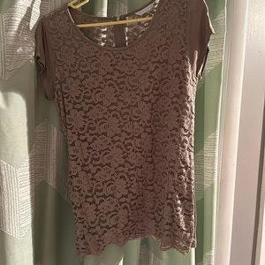 Lacey short sleeve top